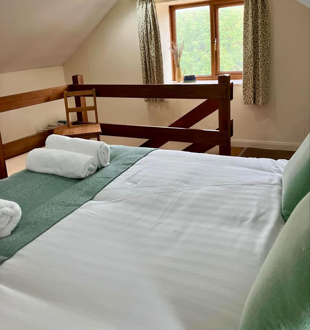 Farmhouse Apartment Saint Ishmaels  외부 사진